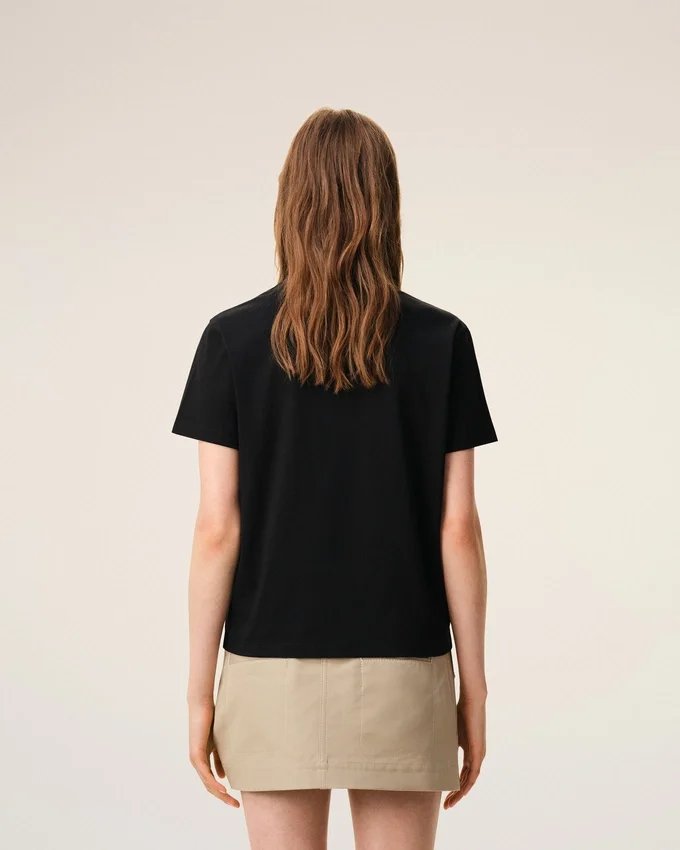 Ami De Coeur T-Shirt Aus Schwarzer Bio-Baumwolle Ami De Coeur T-Shirt Aus Schwarzer Bio-Baumwolle