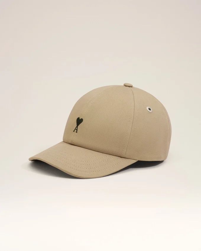 Beige Cotton Ami De Coeur Embroidery Cap Beige Cotton Ami De Coeur Embroidery Cap