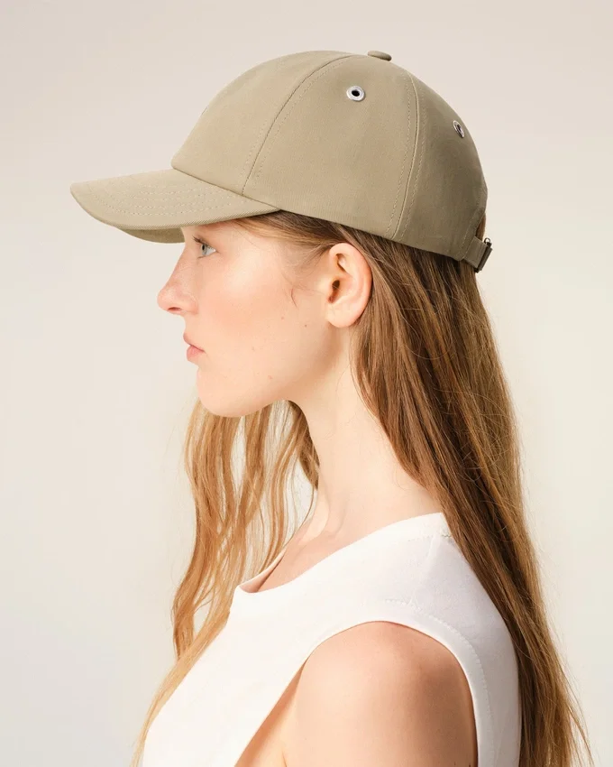 Beige Cotton Ami De Coeur Embroidery Cap Beige Cotton Ami De Coeur Embroidery Cap