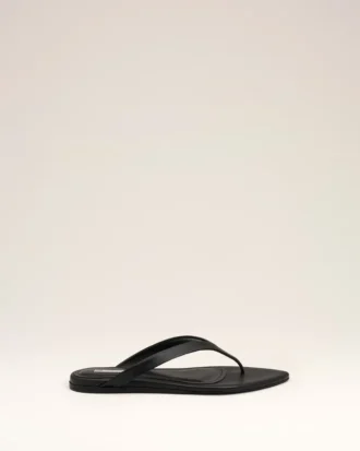 Black Lamb Leather Pointed Toe Flip Flops