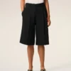 Black New Wool Low Waist Wide Bermuda Shorts Black New Wool Low Waist Wide Bermuda Shorts