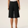 Black New Wool Low Waist Wide Bermuda Shorts Black New Wool Low Waist Wide Bermuda Shorts